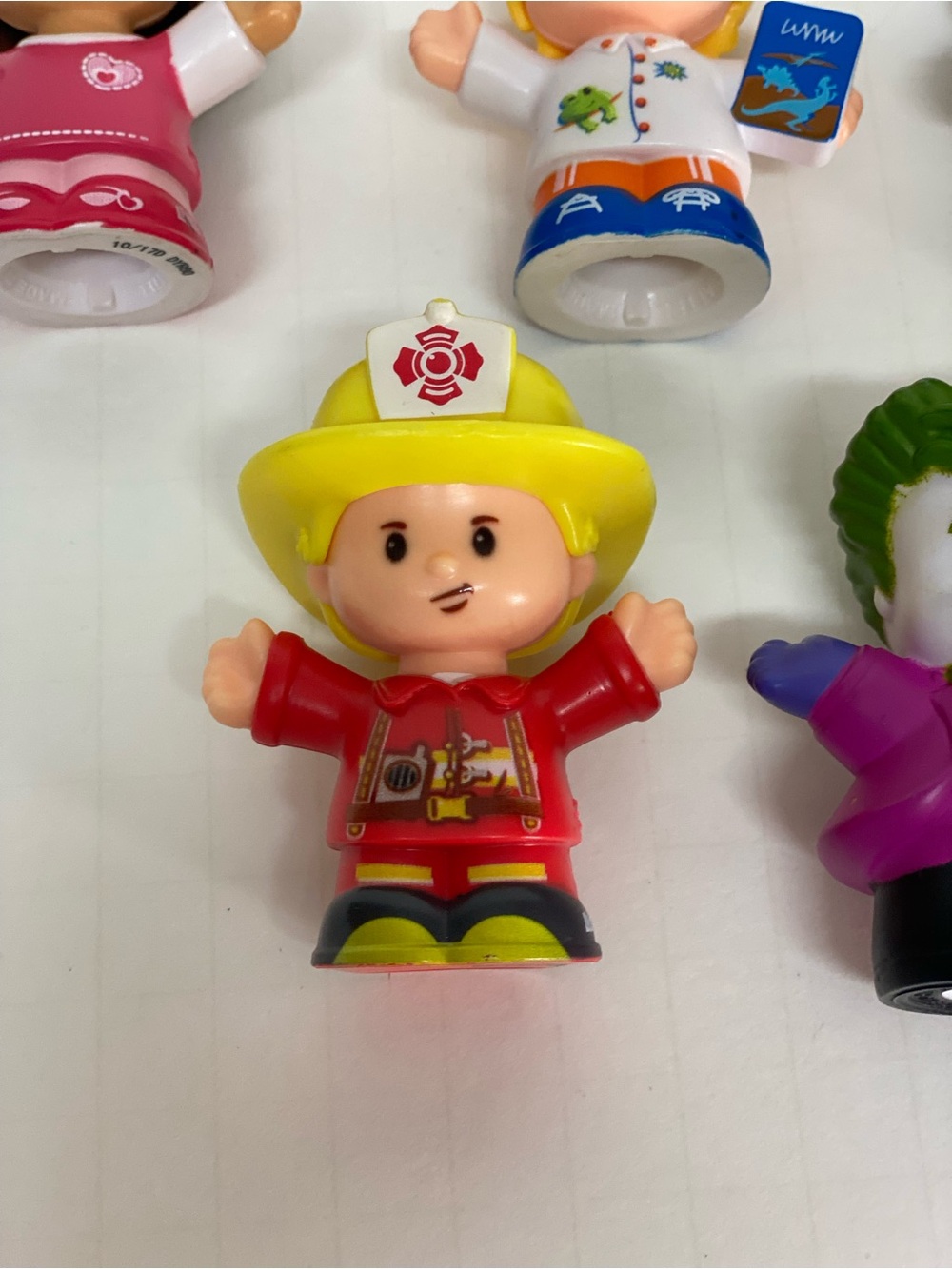 Fisher-Price Little People Kids Figure Set Assorted Characters Replacement Toys - Picture 6 of 12